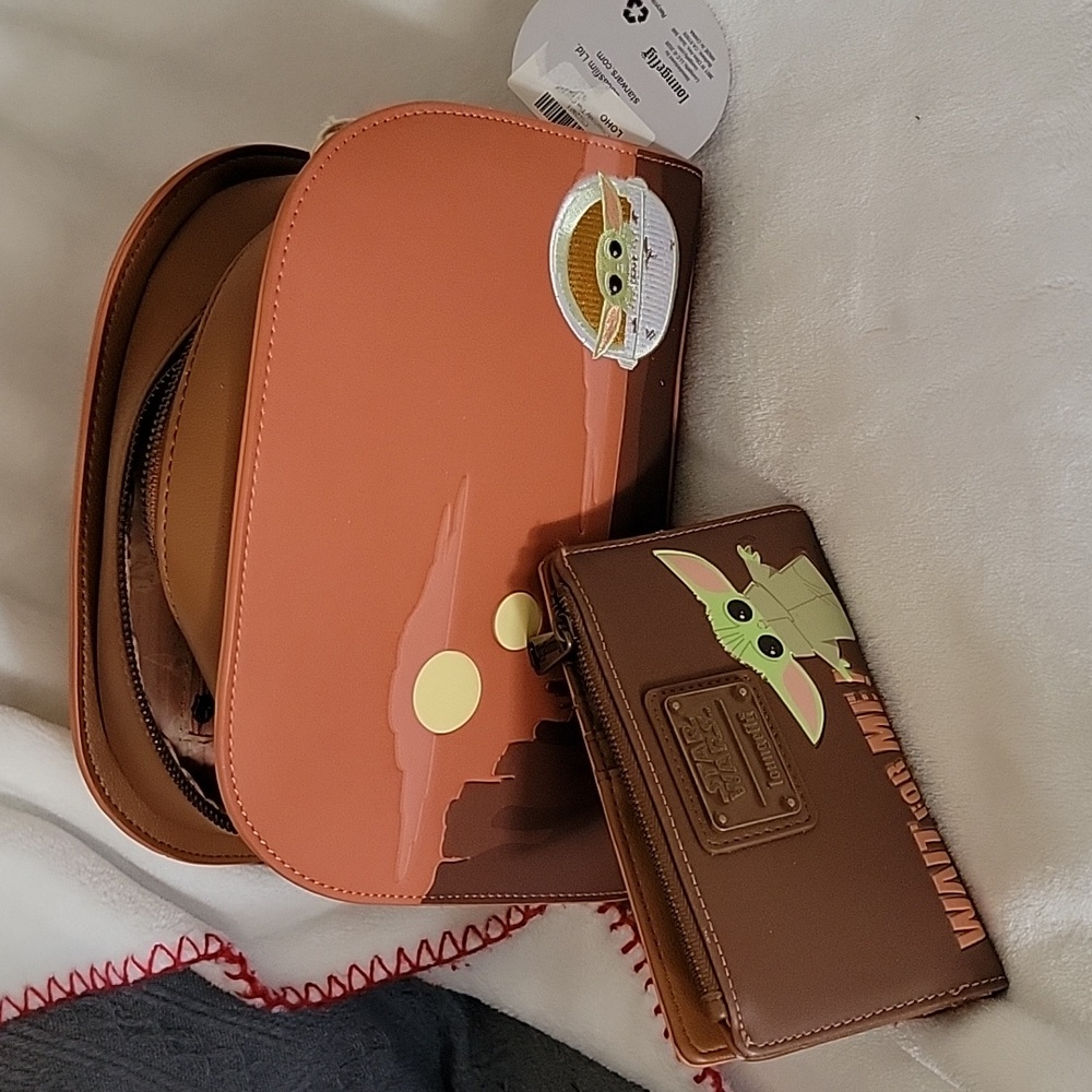 Purse & wallet